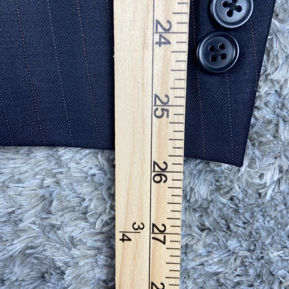 Jos. A. Bank measurements chest